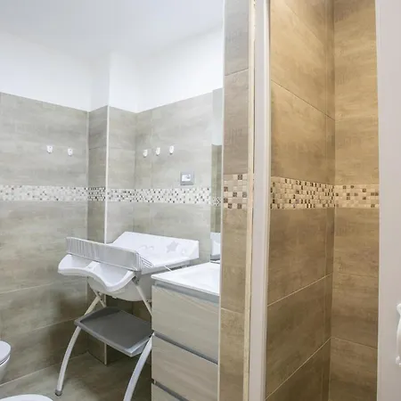 Holiday home 3 Bedroom Amazing In Avola